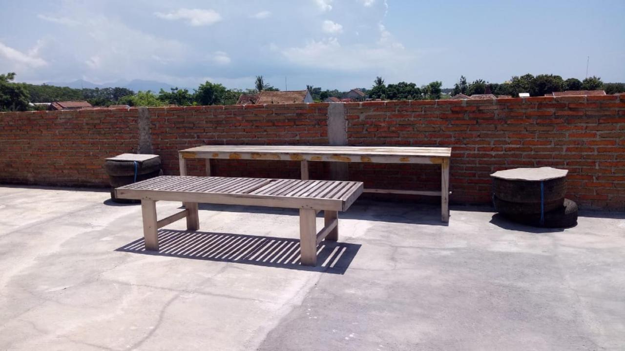 Cheap Inn Banyuwangi Banyuwangi  Exterior photo