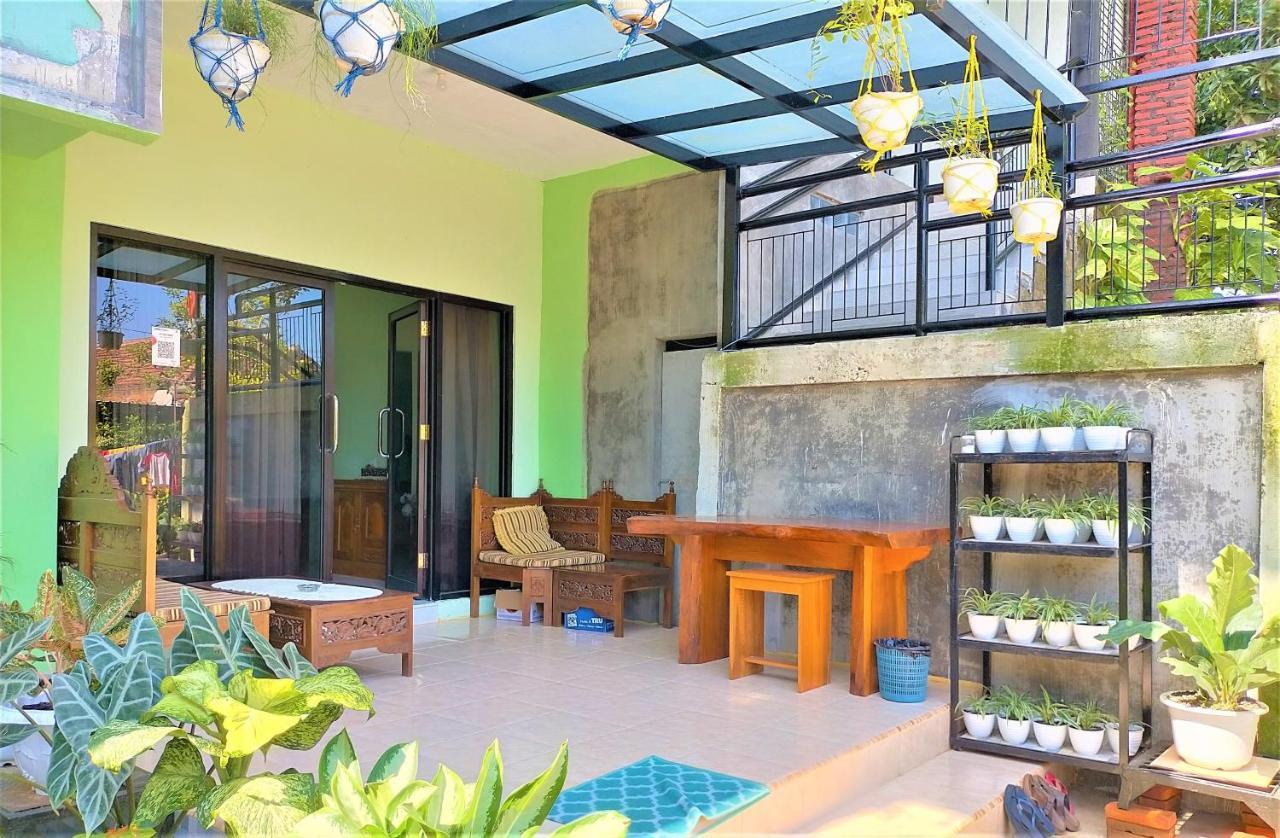Cheap Inn Banyuwangi Banyuwangi  Exterior photo