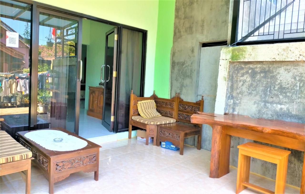 Cheap Inn Banyuwangi Banyuwangi  Exterior photo