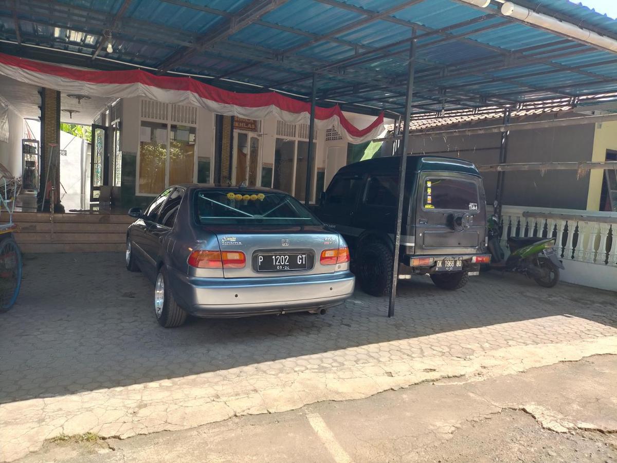 Cheap Inn Banyuwangi Banyuwangi  Exterior photo